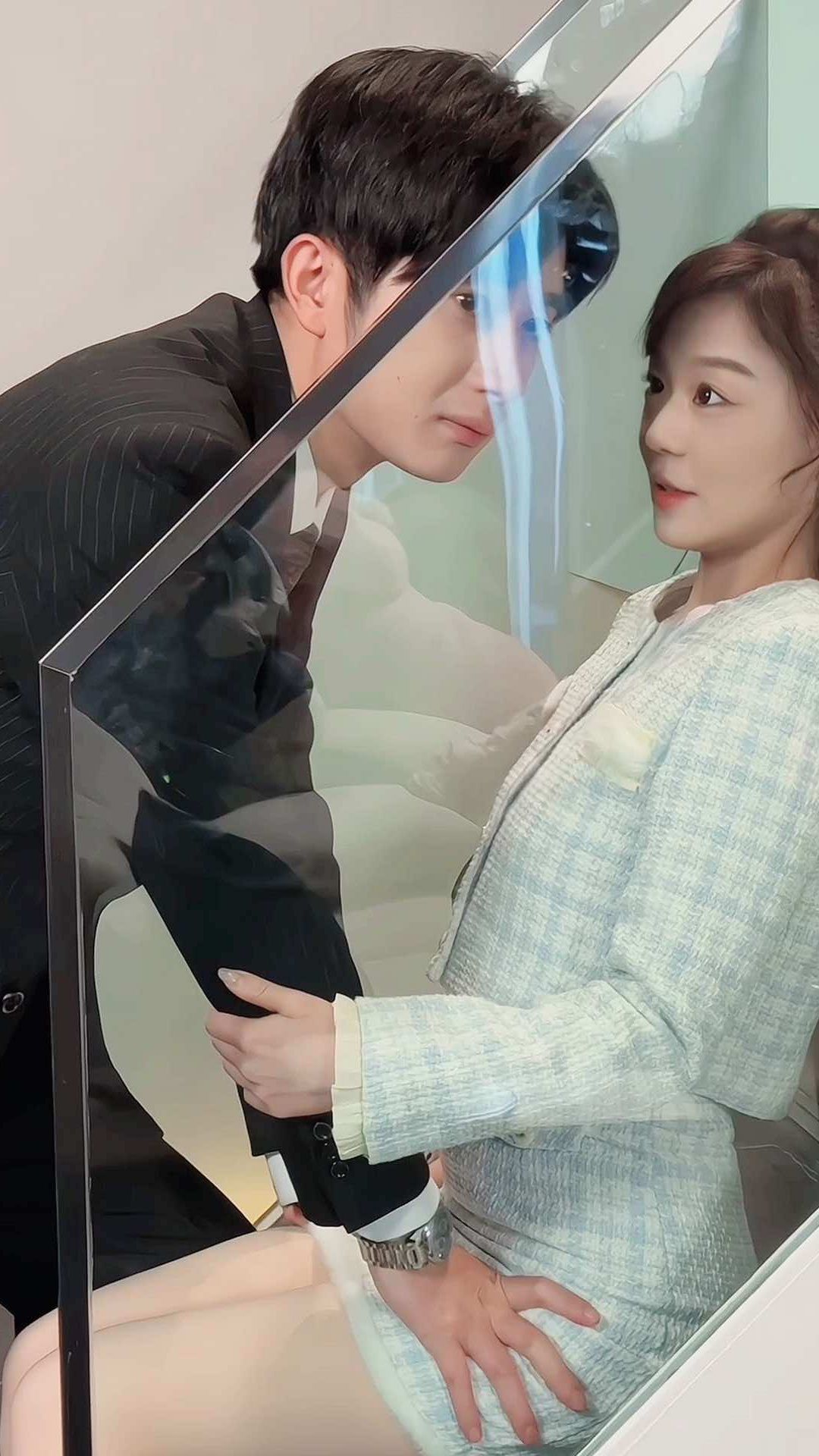 閃婚當天，我懷上了豪門繼承人