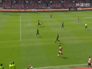 法甲聯(lián)賽 布雷斯特VS里爾 20250817