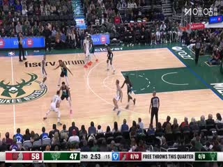 NBA常規(guī)賽 開拓者VS雄鹿 20251125