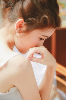 国产精品久久久久精品…