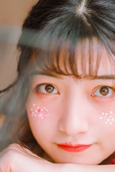 俄罗斯女人和动ZOZOZO