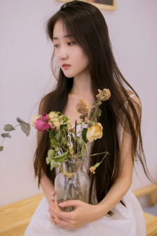 含紧一点H.边做边走