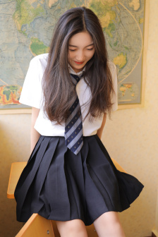 姐姐让我戴上避孕套的歌词内容